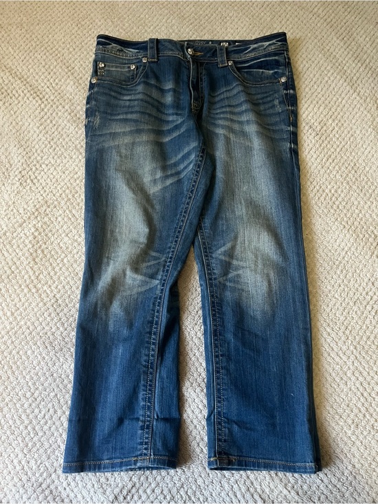 Miss Me Denim - Miss Me vtg y2k Women's Straight Leg Faded Blue Jeans with studded pockets